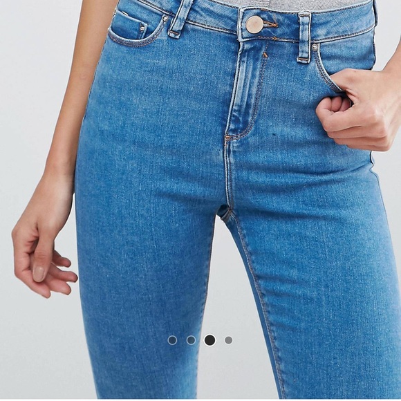 ASOS Design Ridley high waisted skinny jeans in light wash - Picture 4 of 6